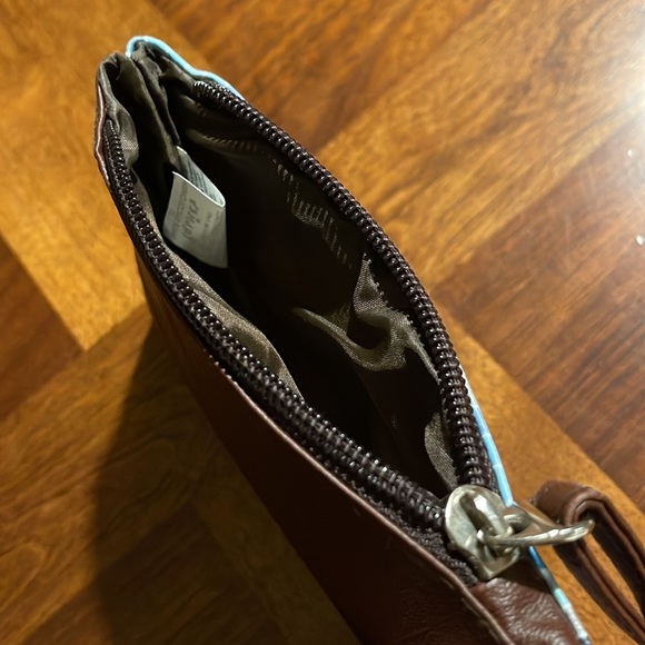 BICHON POODLE LOVERS - ADORABLE PAWIES WRISTLET!!! MUST SEE FOR ALL PUP LOVERS!! - Picture 4 of 5